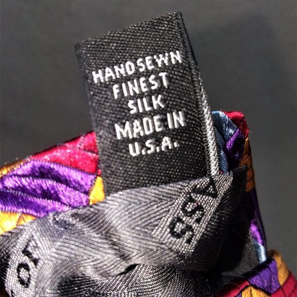 Robert Talbot Best of Class Vintage 100% Silk Tie - Picture 6 of 6